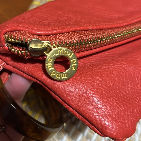 Red bracelet clutch - Picture 6 of 6